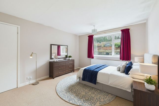 75 Springwood Gardens, Nottingham photo 3