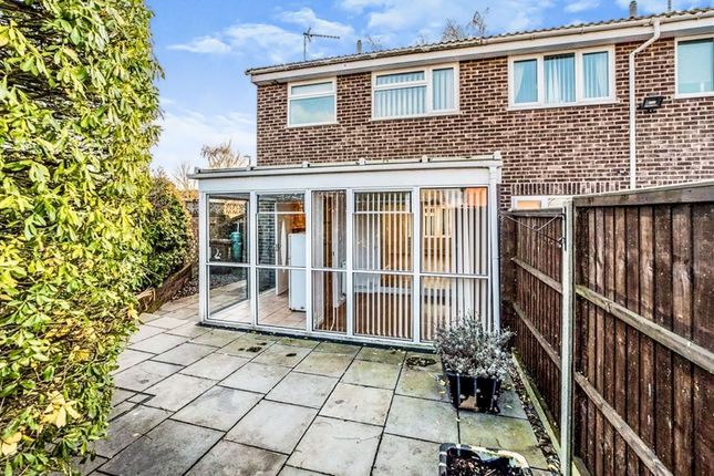 End terrace house for sale in Marigold Drive, Red Lodge, Bury St. Edmunds