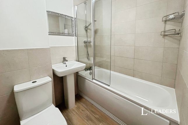 22, Green Field Way, Cheshire photo 2