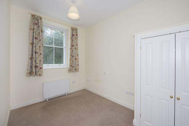 Flat to rent in Kings Sutton, Banbury