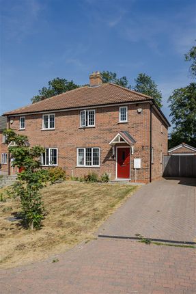 3-bed house on 51, Beechcroft Drive, Gainsborough, £219,950