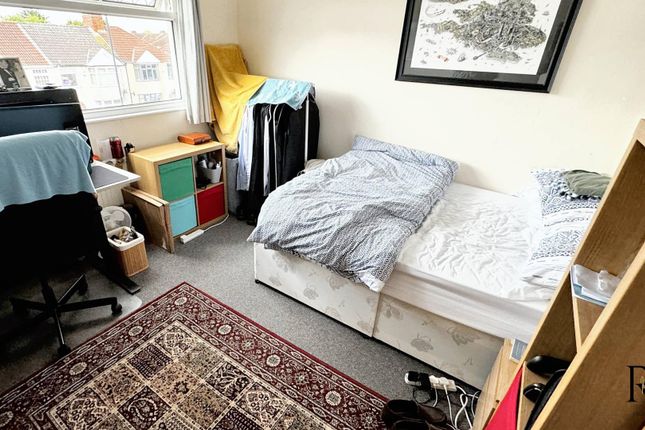 Thumbnail Room to rent in Lodge Causeway, Fishponds, Bristol