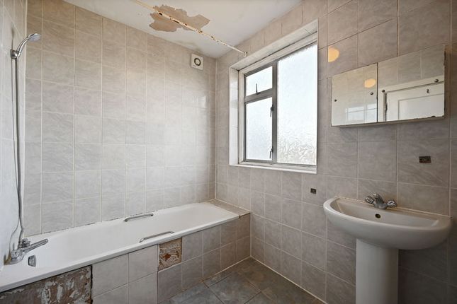 88, Elm Drive, North Harrow photo 4