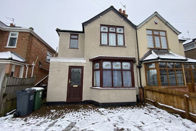 Terraced house to rent in Beechfield Avenue, Birstall