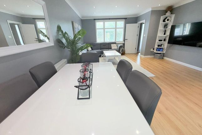 334, Willingale Road, Loughton photo 5