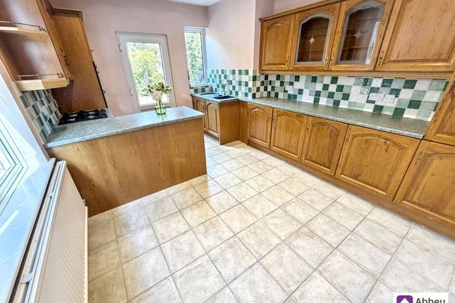 21 Bembridge Road, Leicester photo 4