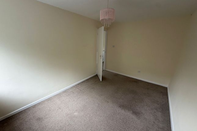 46, Breton, Stony Stratford photo 5