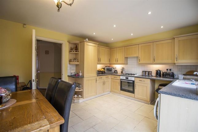 Town house for sale in Cobham Close, Enfield
