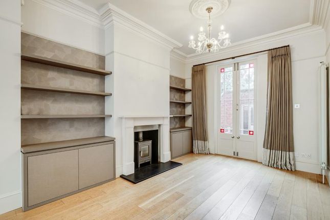 Property to rent in Cromwell Avenue, Highgate
