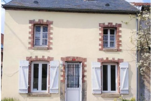 Property for sale in Gueret, Limousin, 23000, France