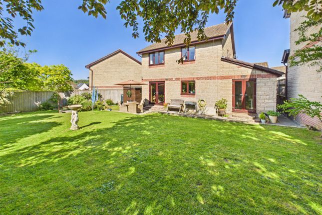 71, Borough Close, Stonehouse photo 4
