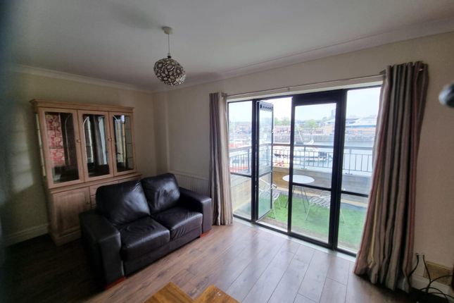 Town house to rent in South Ferry Quay, Liverpool