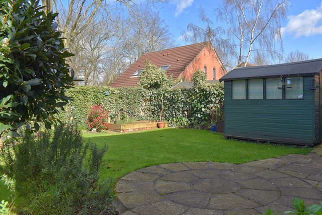 Detached house for sale in Hounsfield Close, Newark
