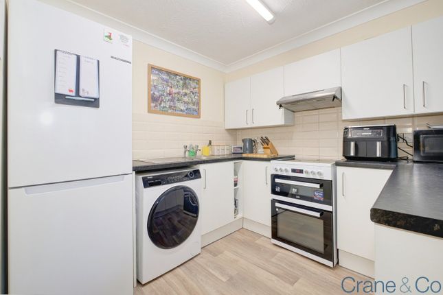 24, Timbers Court, Hailsham photo 4