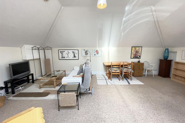The Studio, 153, Park Road, Leicestershire photo 3