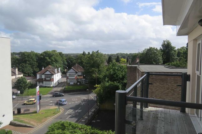 19, Bramley Court, Orpington photo 2