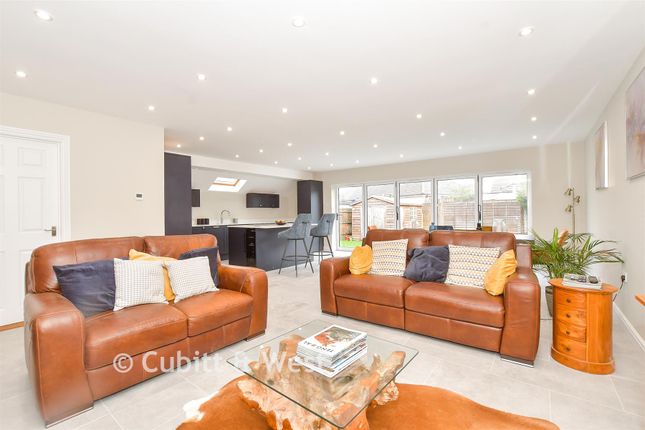 4, Fairlea Road, Emsworth photo 3