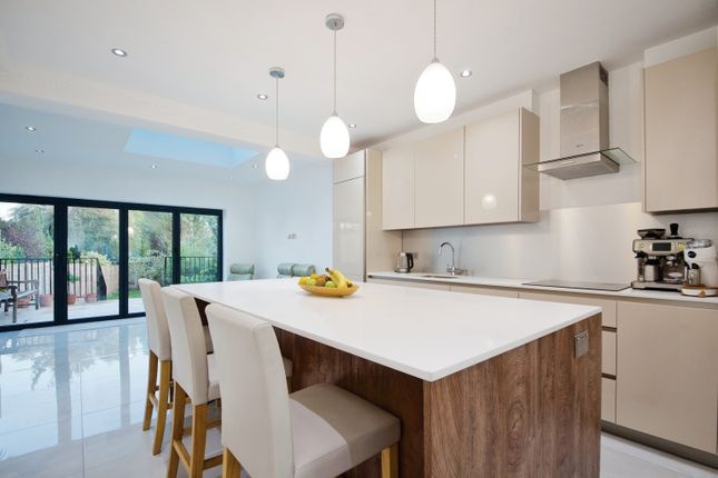2, Wilmer Way, London photo 4