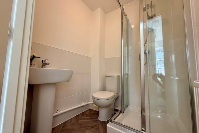 22, Dol Glaswg, Cardiff photo 5