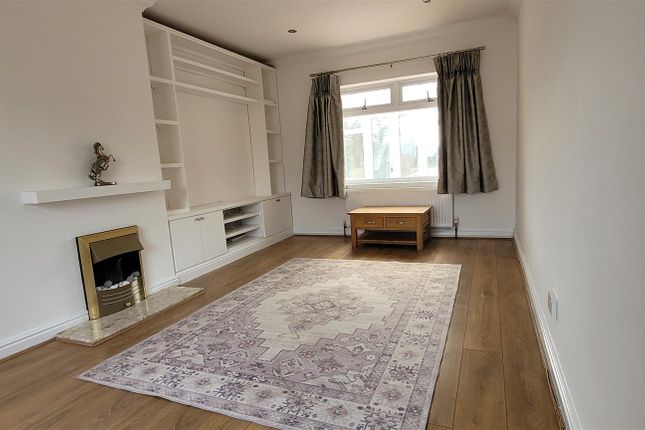 15, Matford Hill, Chippenham photo 2