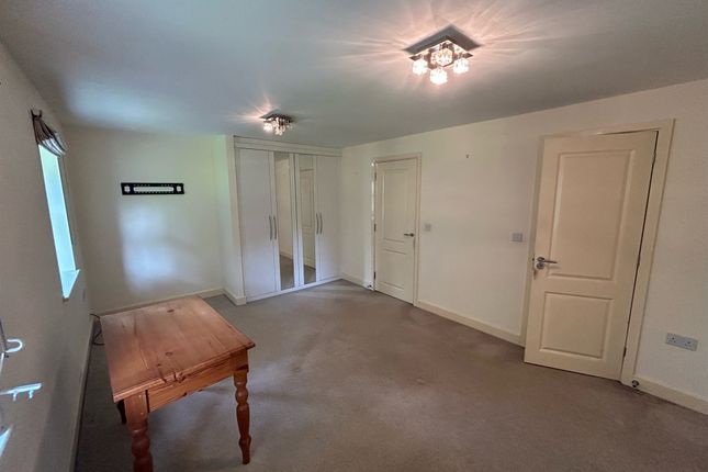 41, Montrose Grove, Sleaford photo 2