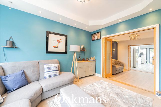 35, Broughton Crescent, West Midlands photo 4