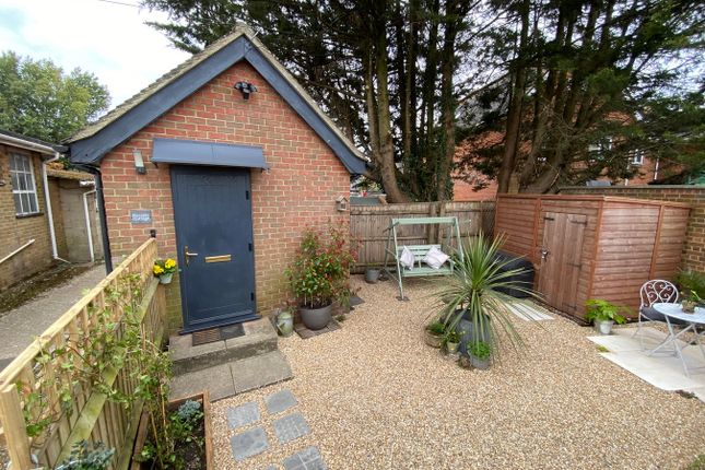 1-bed house on Fireside Cottage, The Close, Ringwood, £239,950