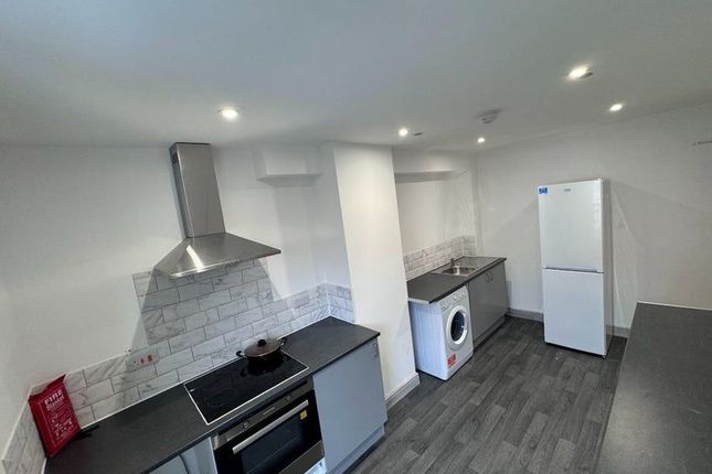 Room 4, 34a Grantley Street, Grantham photo 3