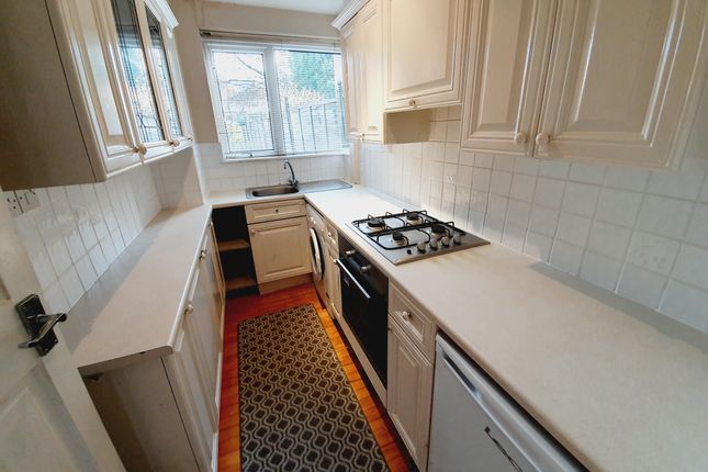 99, Weoley Avenue, BIRMINGHAM photo 4