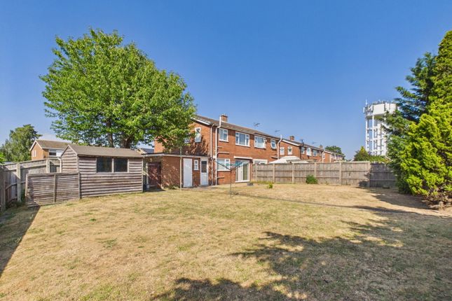 10, Danes Close, Stowmarket photo 3