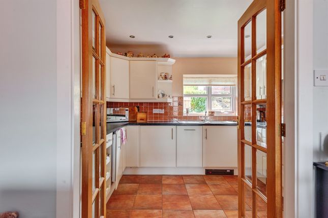 14, Cobal Court, Frodsham photo 4