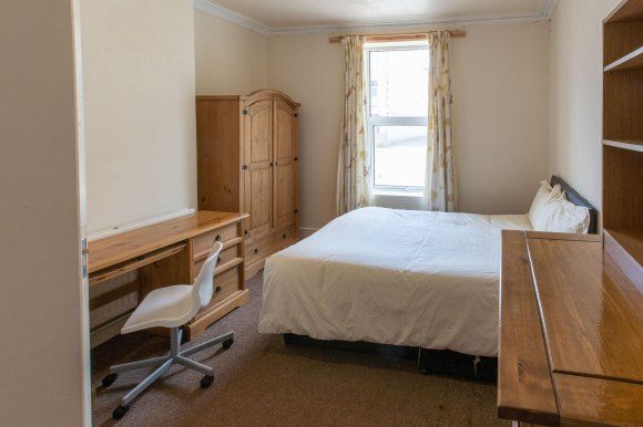 Thumbnail Shared accommodation to rent in Holyhead Road, Bangor, Gwynedd