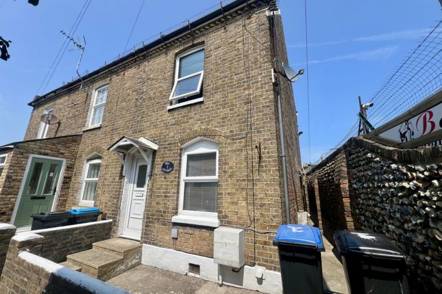 2-bed terraced on Bell Cottages, Ramsgate, £1,100/mo
