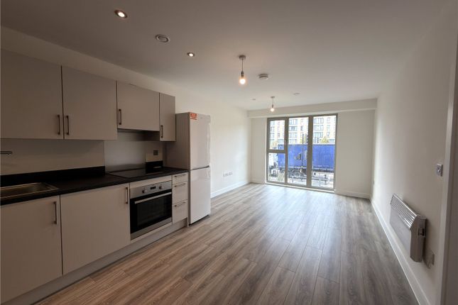 1-bed flat on 104,, Boulevard Green, Birmingham, £1,050/mo