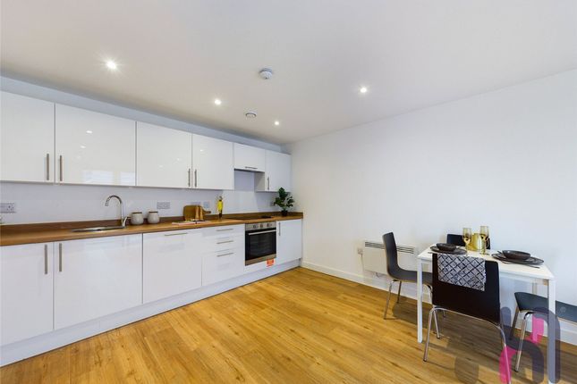 422N The Plaza, 1  Advent Way, Ancoats photo 2