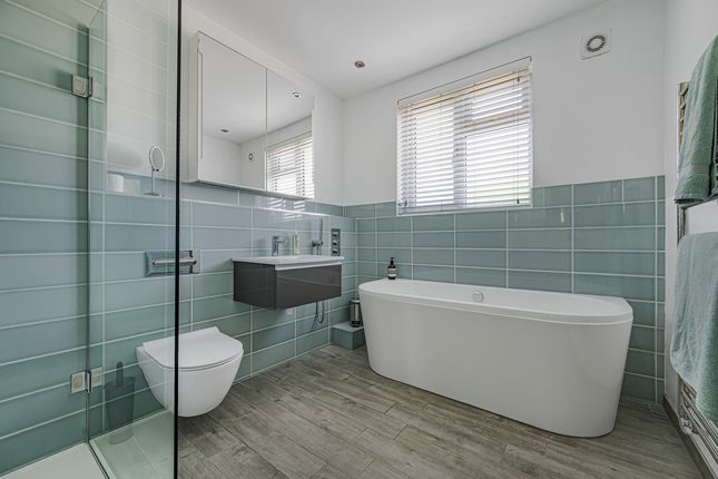 6a, Lewis Road, Sidcup photo 2