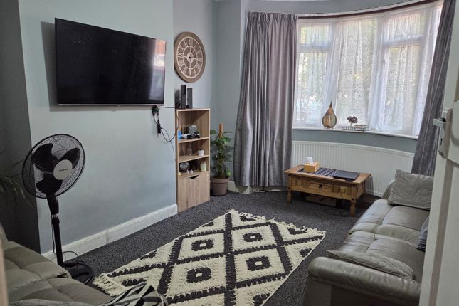 251, Beechwood Road, Luton photo 3