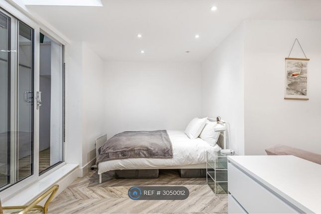 B Anerley Road, London photo 3