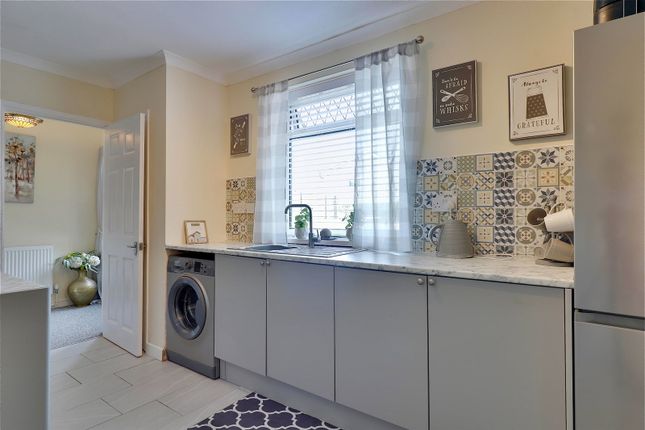 25, Colwinstone Close, Cardiff photo 4