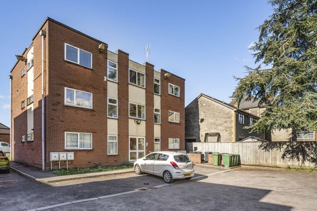 Flat for sale in Downend Road, Downend, Bristol, Gloucestershire
