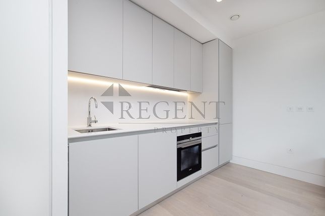 Flat 15, 15 Mono Tower, Penn Street, London photo 3