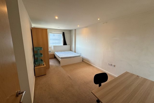 210, MASSHOUSE WEST MIDLANDS, BIRMINGHAM photo 4