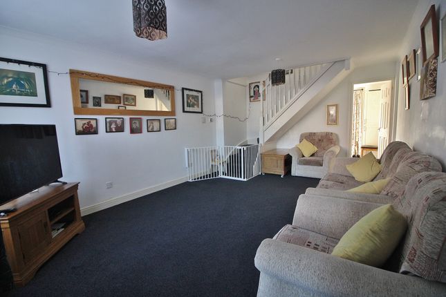 11, Oberon Close, Waterlooville photo 2