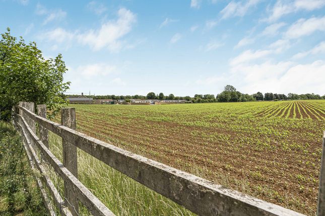 23, Hart Walk, Bicester photo 4