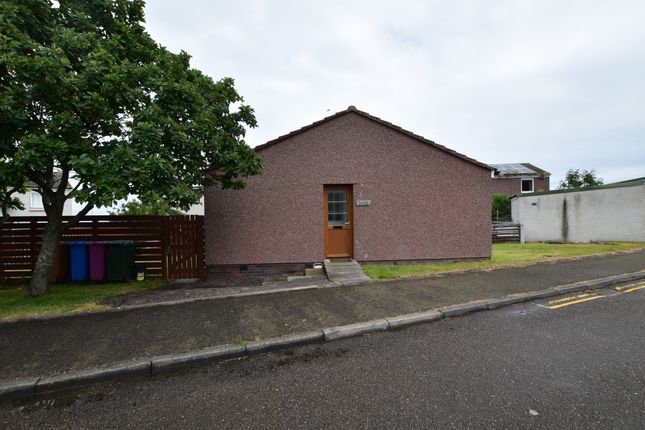 Thumbnail Bungalow to rent in Keith Road, Burghead, Elgin