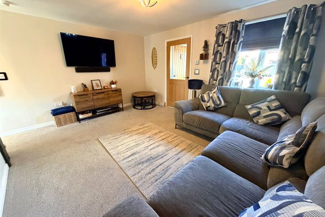 39, Kates Gill Grange, Stanley photo 5