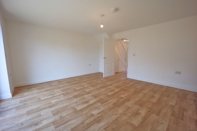 15, Leestone Chase, Leighton Buzzard photo 4