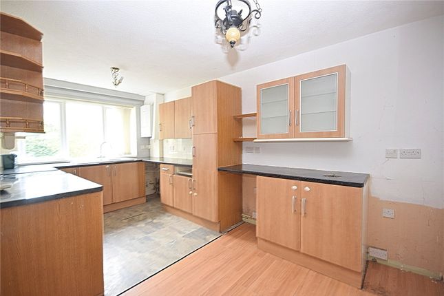40, Lon Maesycoed, Powys photo 2