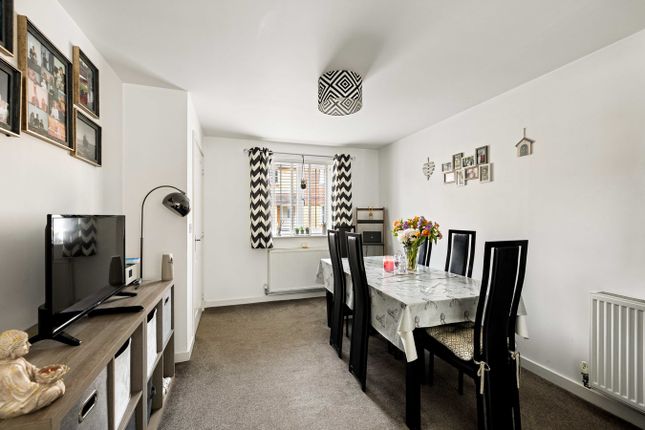 42, Campbell Road, Folkestone photo 4