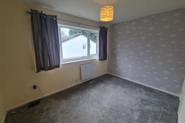 24, Burnham Meadow, Birmingham photo 5